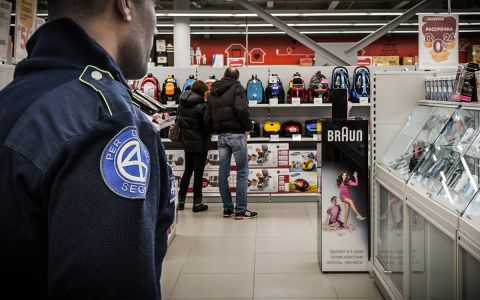 Genova, furti e ricettazione: nei guai un genovese di 45 anni e un ucraino di 23