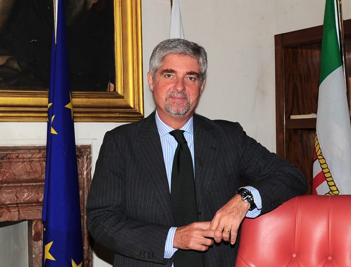 Mattioli (Confitarma) si complimenta col nuovo comandate generale Nicola Carlone