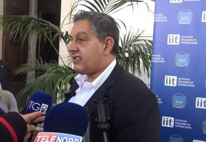 Toti: "Se necessario, sì a green pass per scuola, lavoro e trasporti"