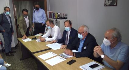 Genova Jeans, i gruppi di minoranza all'attacco: "Poca trasparenza sui conti"