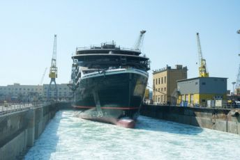 Genova, varata la Seabourn Venture in una cerimonia per pochi intimi