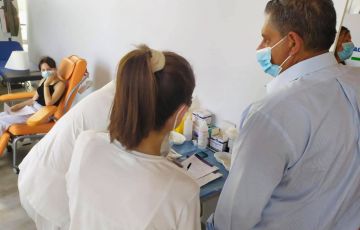 Vaccini, Toti: "Il 55% dei liguri ha completato il ciclo vaccinale"