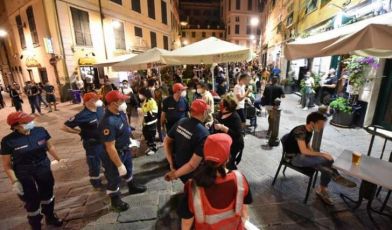 Genova, prorogata per un altro anno l’ordinanza anti alcol nel centro storico