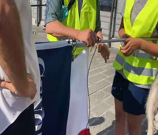 Genova, tappa "Jeans" della Staffetta della Rinascita al mercato dello Statuto 