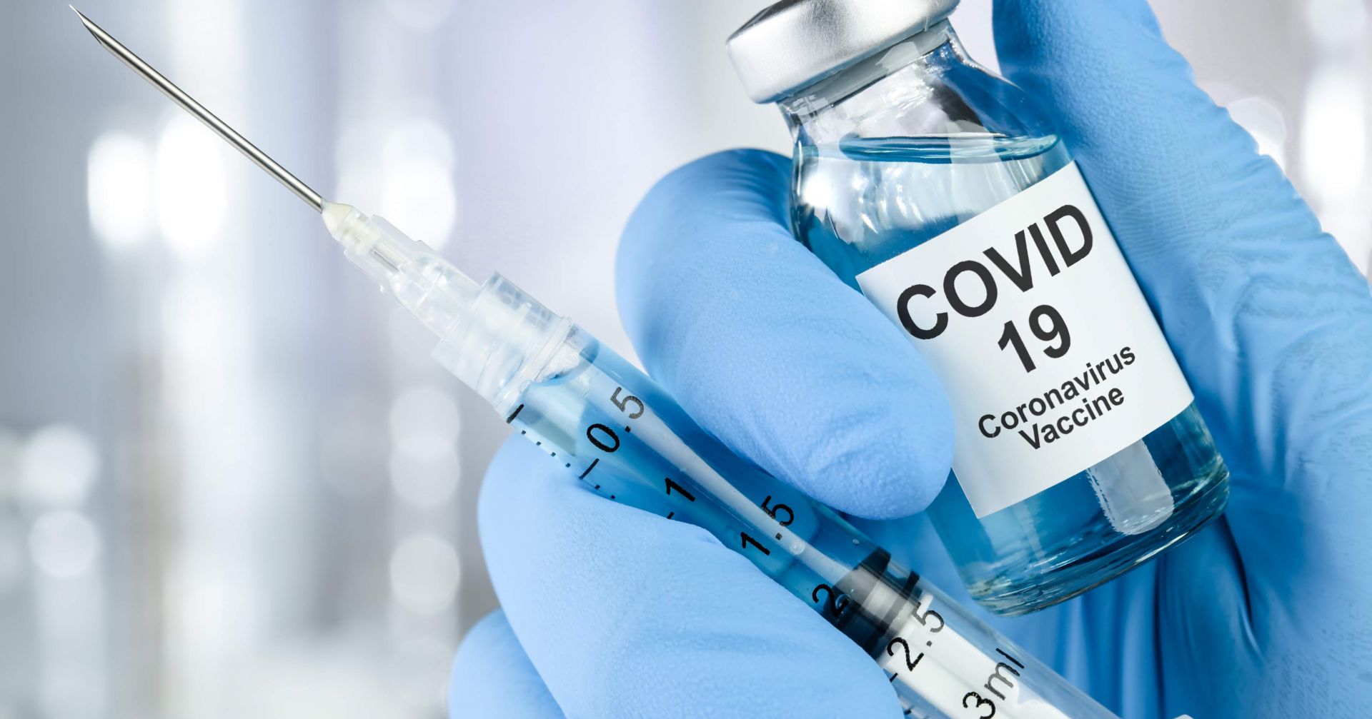 Covid, Anelli: "Necessaria la terza dose di vaccino per i sanitari"