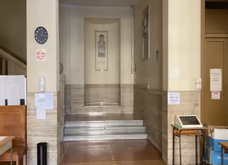 Riapertura scuole, una piattaforma on line gestirà gli ingressi dei docenti 