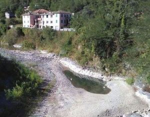 Torrente Lavagna prosciugato per 7 chilometri, pesci a rischio