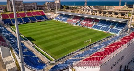 Cagliari-Genoa 2-3, la cronaca del match