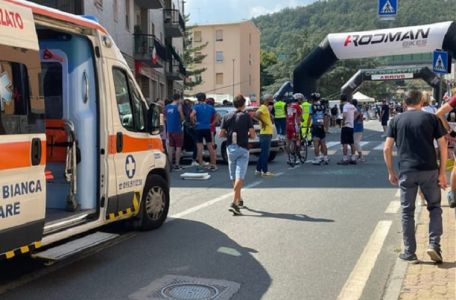 Incidente Carcare, il padre del guidatore: "Nessun divieto violato". È polemica