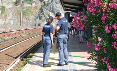 Controlli nelle stazioni in Liguria, nei mesi estivi 152 denunce e 17 arresti
