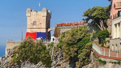 Genova, torre di Nervi vandalizzata: via ai lavori di pulizia