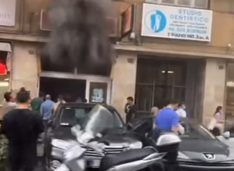 Marassi, incendio distrugge un kebab in corso De Stefanis: non si esclude la pista dolosa