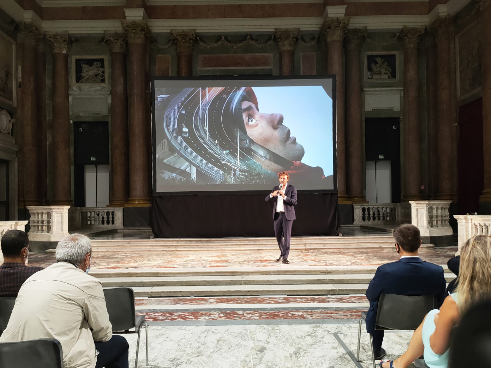 "Un Ponte del nostro tempo", il film che racconta le vite del ponte San Giorgio