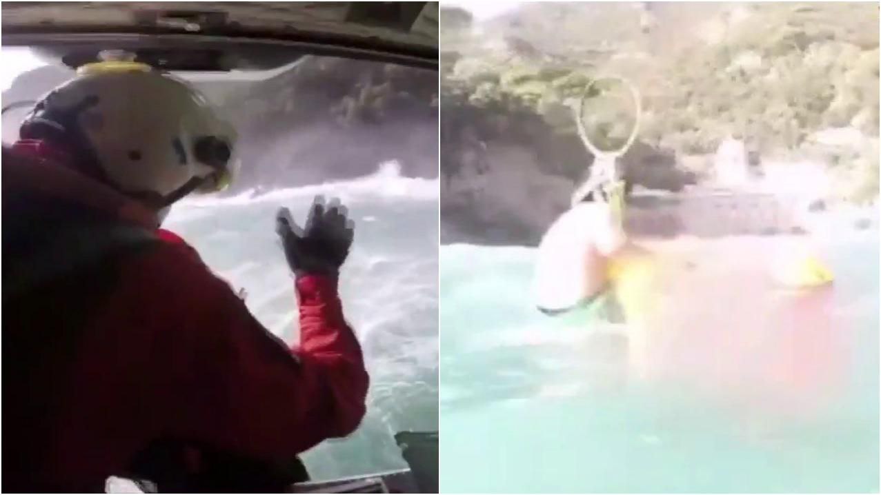 Camogli, giovane in balia delle onde: lo straordinario salvataggio dei vigili del fuoco