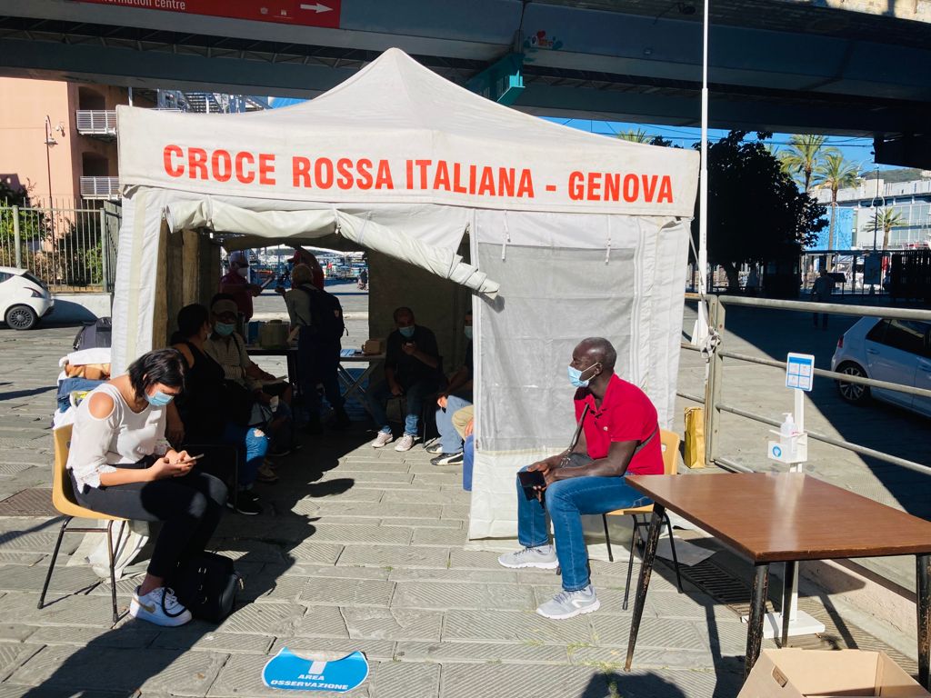 Genova, successo per i vaccini ai senza fissa dimora: oltre cento dosi in un giorno