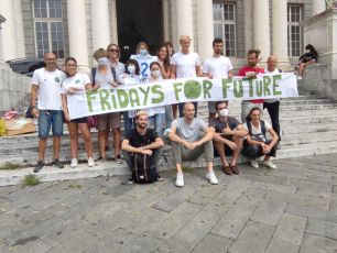 "Fridays For Future", in piazza a Genova anche Thorsby