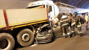 Incidente in A10 tra auto e camion: 22 km di coda tra Finale e Albisola