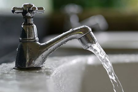 A Oneglia l'acqua non è potabile: "Superamento dei valori microbiologici"