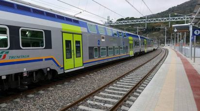 Allerta meteo Liguria, sospesa la circolazione dei treni tra Savona e Torino