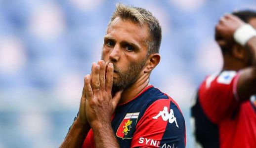 Genoa, lesione alla caviglia per Criscito. Per Destro solo una contrattura