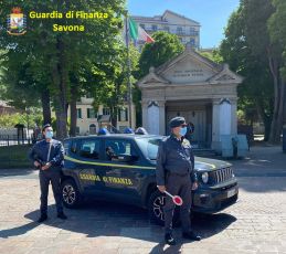 Savona, scoperti dalle Fiamme Gialle i "furbetti del pellet"