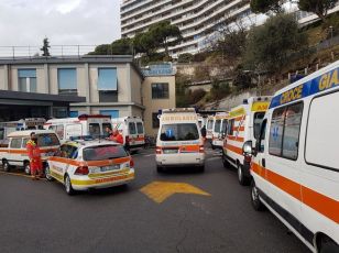 San Martino, 6 infermieri del pronto soccorso contagiati dalla scabbia norvegese