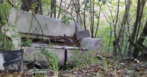 Iniziata la bonifica della discarica abusiva di Quezzi: "Interventi per 6-7 settimane"