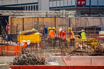 Edilizia a Genova, numeri da boom economico: +30% di addetti e ore lavorate