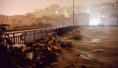 Genova, 9 anni fa l'alluvione che causò un morto. Toti: "Città fu devastata"