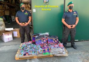Savona, sequestrati 9 mila giocattoli irregolari e pericolosi per la salute