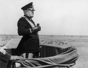 Finale Ligure: Mussolini resta cittadino onorario