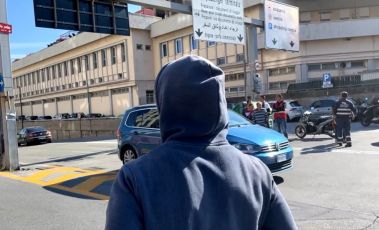 Genova, i no green pass anche contro i giornalisti: "Siamo strumentalizzati"
