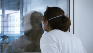 "Io resto", il docu-film girato nelle corsie degli Spedali Civili di Brescia