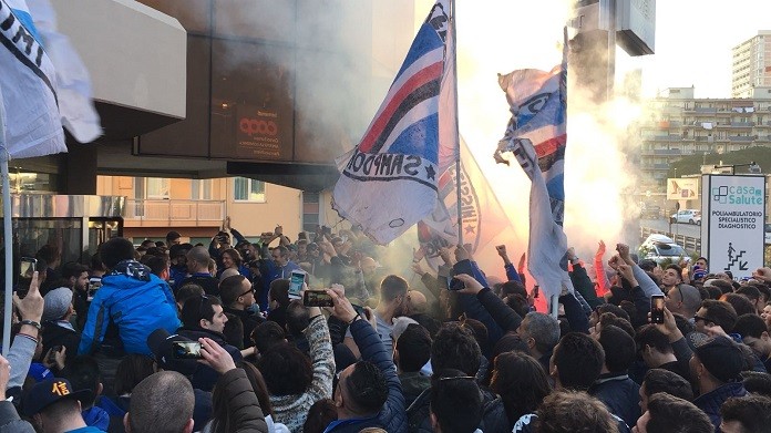 Gli Ultras caricano la Sampdoria prima della sfida con lo Spezia: appuntamento sotto l'hotel