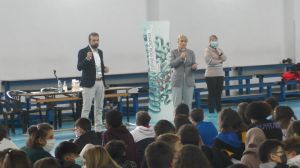 Genova, l'immunologa Antonella Viola: "Importante parlare di scienza ai più giovani"