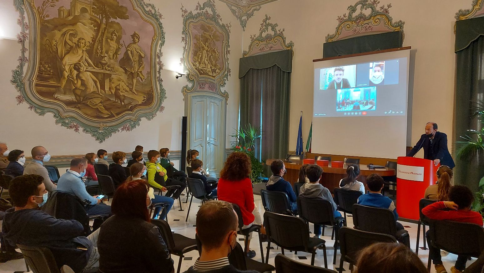 Fondazione Ansaldo apre la mostra 'Le forme di Genova, tra passato presente e futuro'