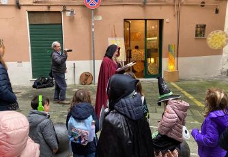 Successo per Halloween a Genova: 1000 persone per i ghost tour del centro storico