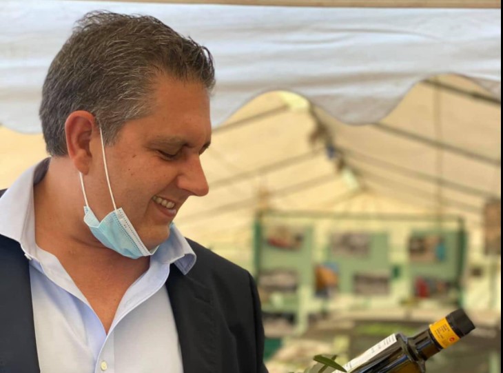 Toti: "Bene il Viminale su limitazioni a manifestazioni no green pass"