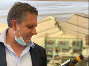 Toti: "Bene il Viminale su limitazioni a manifestazioni no green pass"