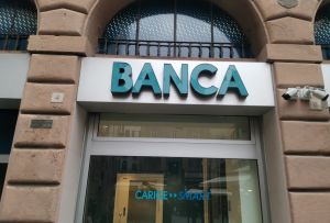 Genova, arriva la prima filiale 'smart' di Carige: è tutta digitale