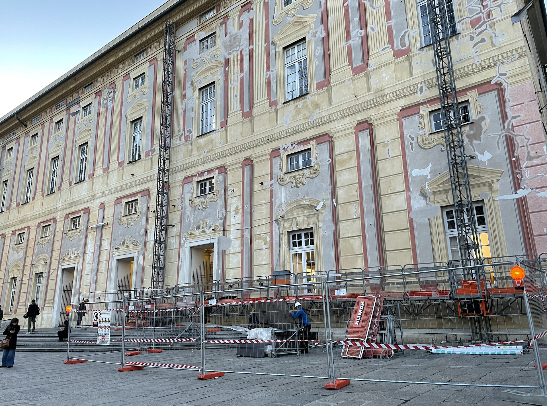 Genova, partono i lavori della facciata di Palazzo Ducale