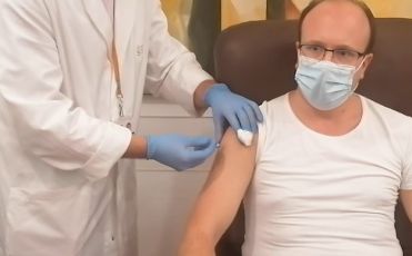 Vaccino antinfluenzale, medici e odontoiatri danno l'esempio: vaccinato il Consiglio dell'Ordine