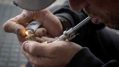 Genova, colto in flagrante durante la cessione di crack: 30enne arrestato