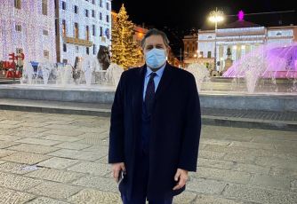 Covid Liguria, Toti: "Natale in zona bianca, non è tollerabile pensare di chiudere"