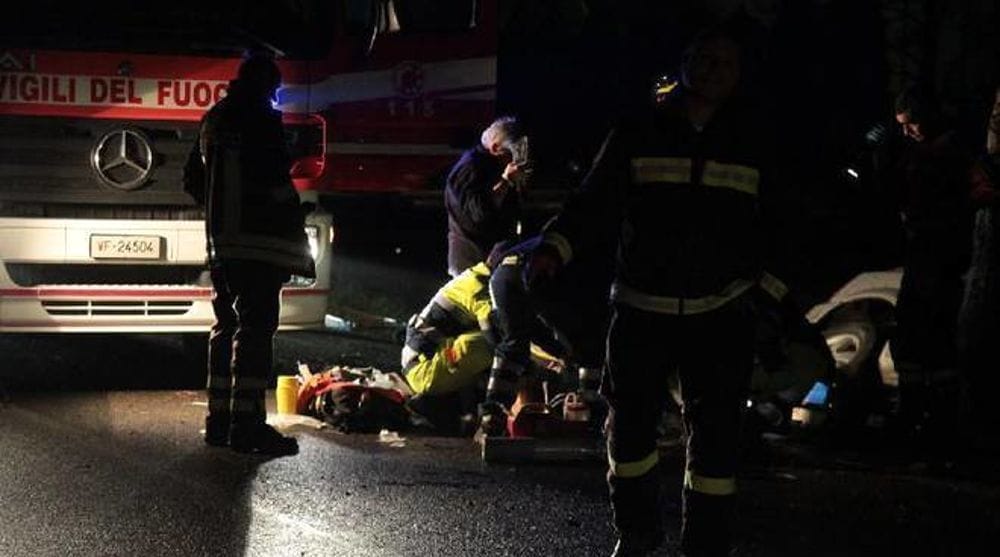Tragedia ad Albissola, scooter contro tir: muore 44enne genovese