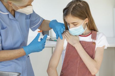 Covid, via libera dell'Ema al vaccino Pfizer per i bambini tra 5 e 11 anni