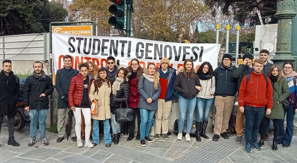 Genova, studenti no green pass in protesta: "L'università è discriminatoria"