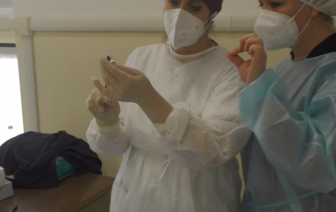 Covid Liguria, da mercoledì via libera agli over 18 per la prenotazione della terza dose