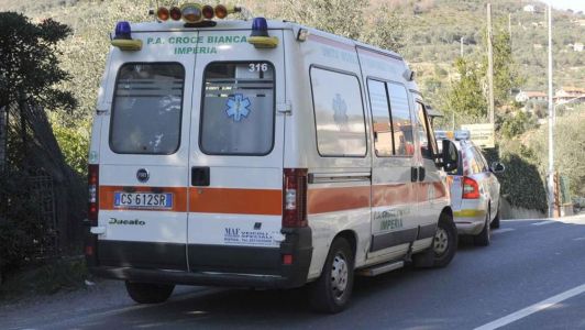 Imperia, incidente mortale sull'Aurelia a Cipressa. Strada chiusa