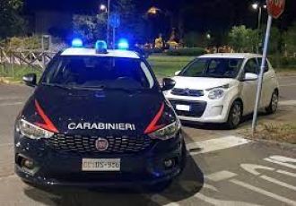 Imperia, figlio picchia la madre: la donna è in prognosi riservata